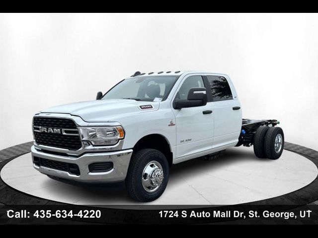 2024 Ram 3500 SLT