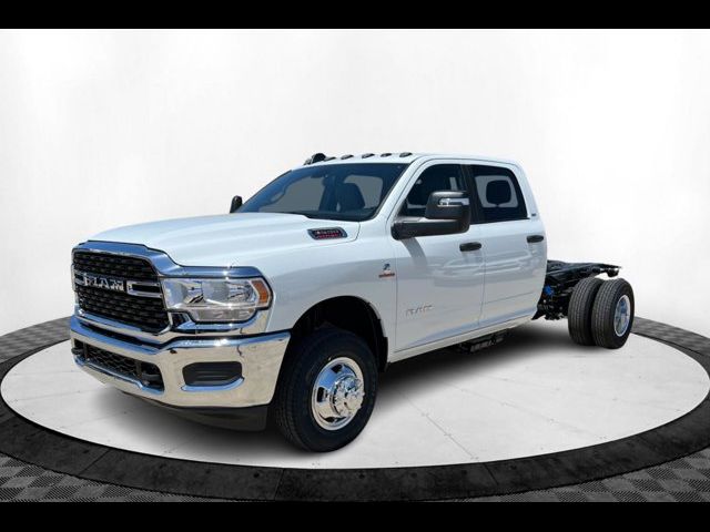 2024 Ram 3500 SLT