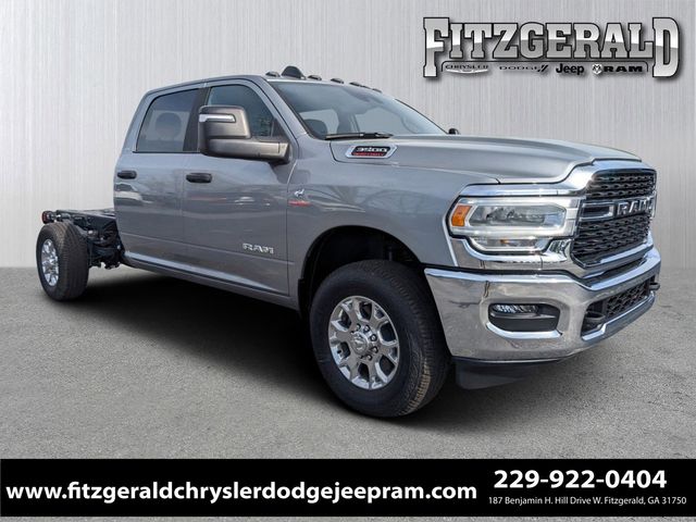 2024 Ram 3500 SLT