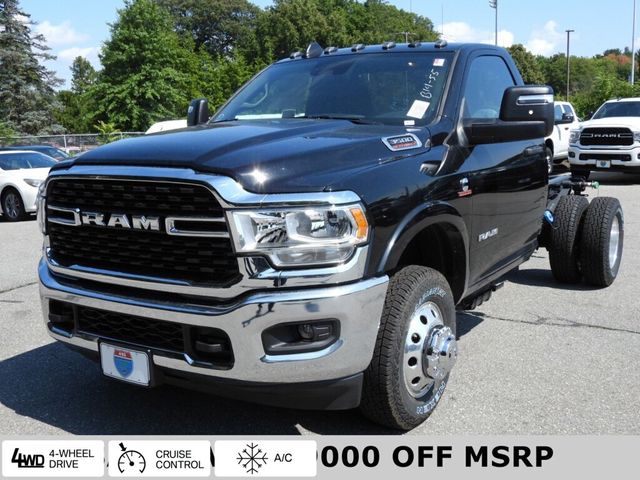 2024 Ram 3500 SLT