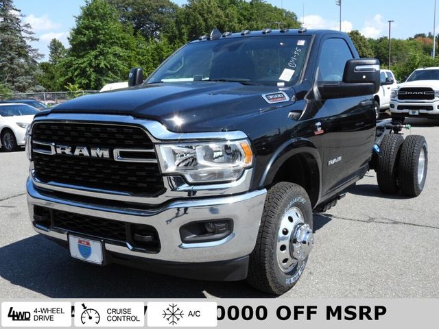 2024 Ram 3500 SLT