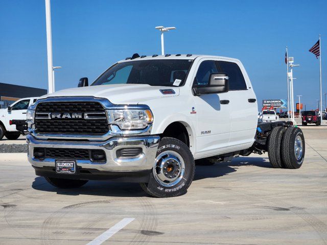 2024 Ram 3500 SLT