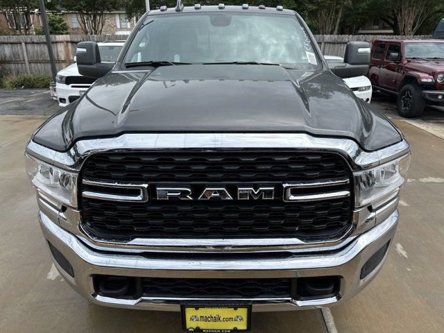 2024 Ram 3500 SLT