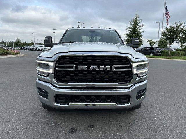 2024 Ram 3500 SLT