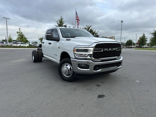 2024 Ram 3500 SLT