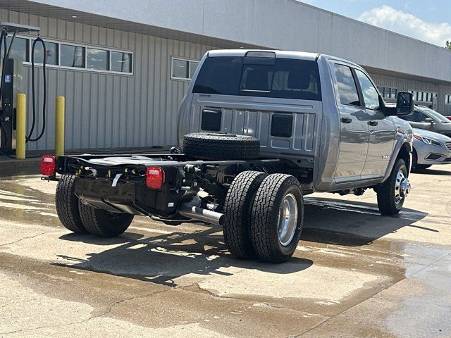 2024 Ram 3500 SLT