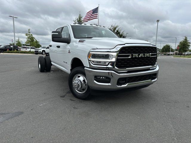 2024 Ram 3500 SLT