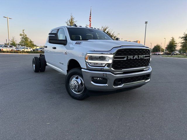 2024 Ram 3500 SLT