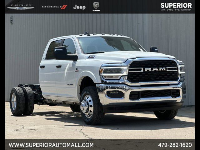 2024 Ram 3500 SLT