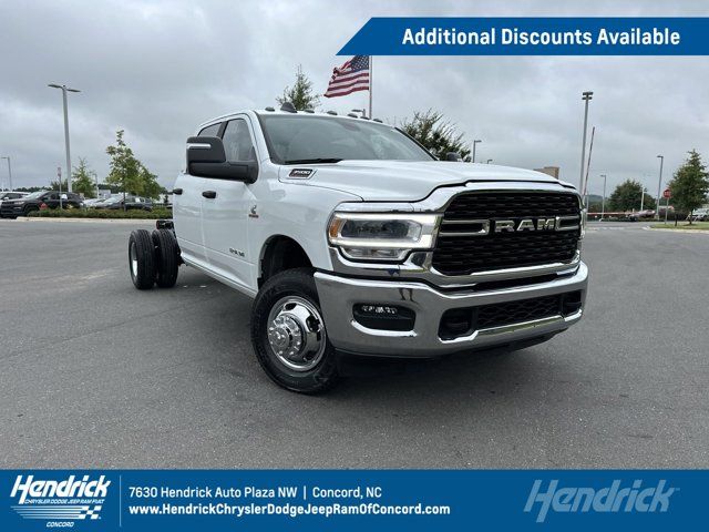 2024 Ram 3500 SLT