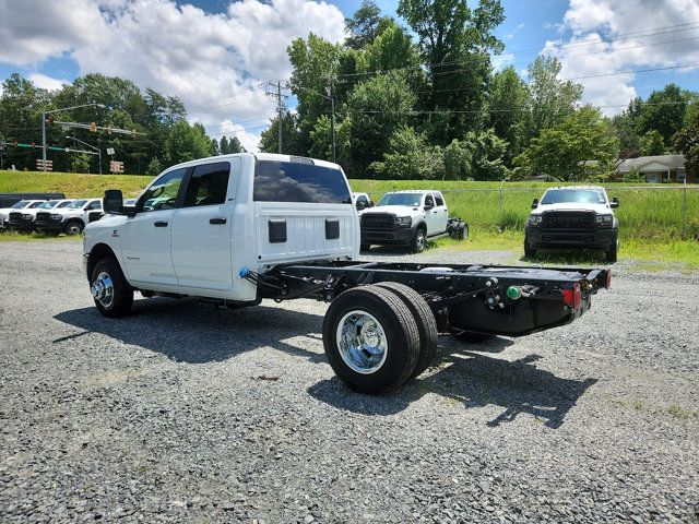 2024 Ram 3500 SLT