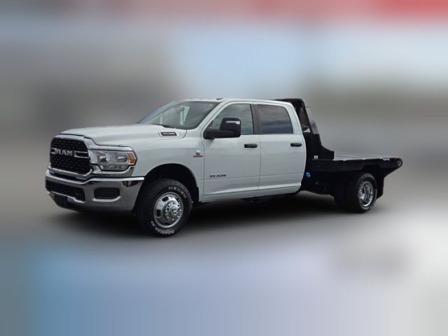 2024 Ram 3500 SLT