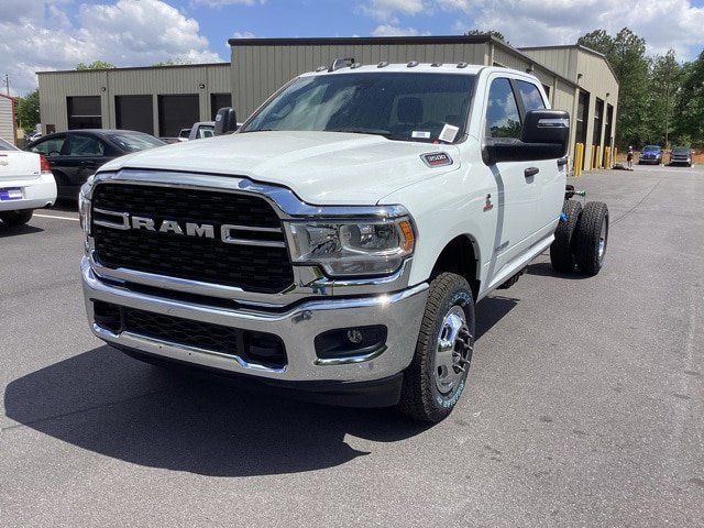 2024 Ram 3500 SLT