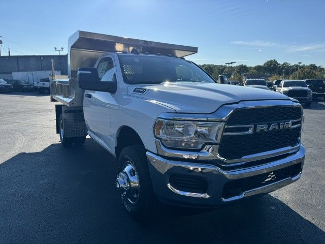 2024 Ram 3500 Tradesman