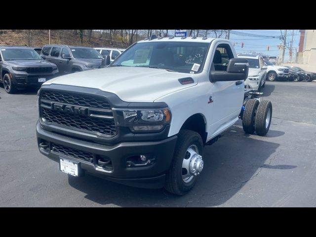 2024 Ram 3500 Tradesman