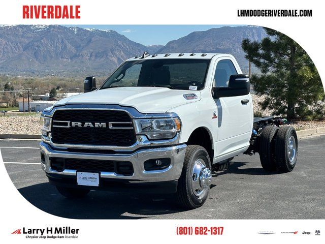 2024 Ram 3500 Tradesman