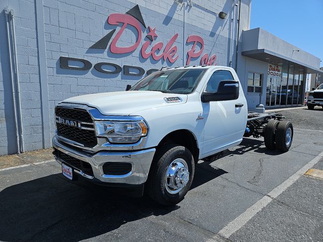 2024 Ram 3500 Tradesman