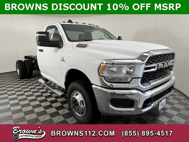 2024 Ram 3500 Tradesman