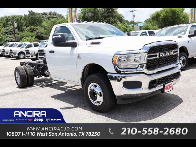 2024 Ram 3500 Tradesman