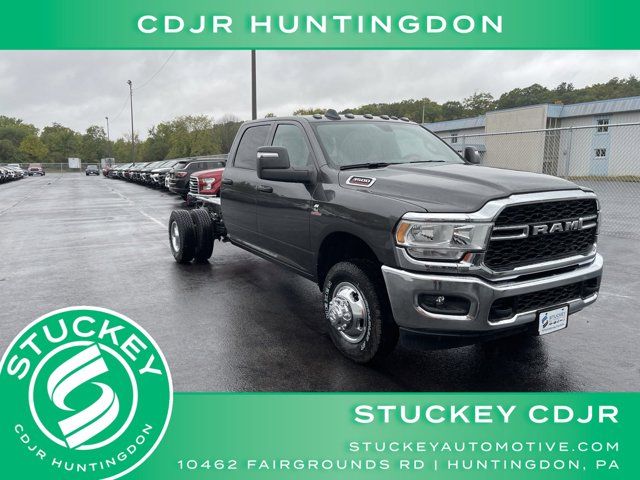 2024 Ram 3500 Tradesman