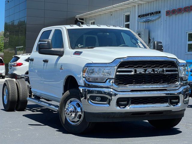 2024 Ram 3500 Tradesman