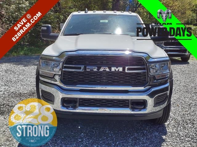 2024 Ram 4500 Tradesman