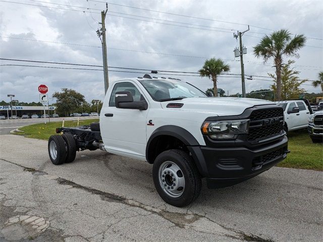 2024 Ram 5500 Tradesman