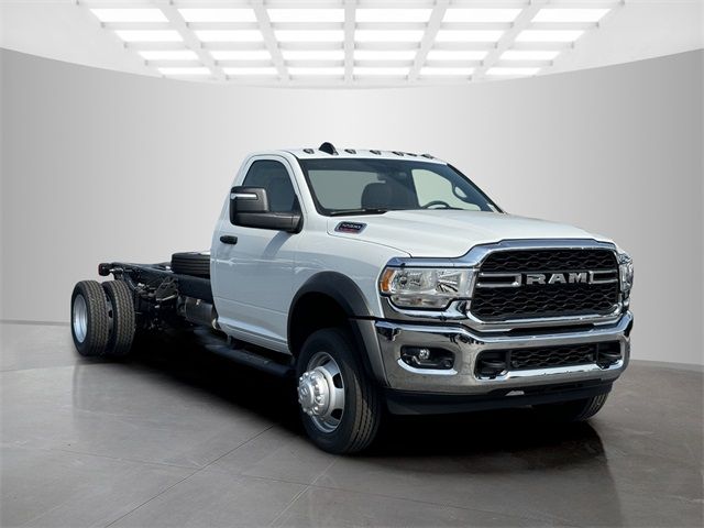 2024 Ram 5500 Tradesman