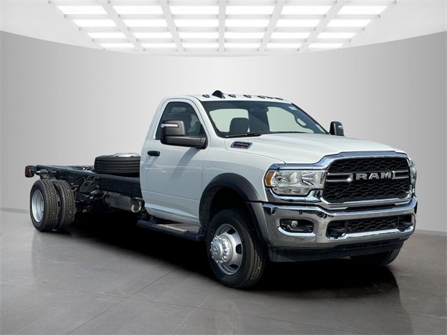 2024 Ram 5500 Tradesman