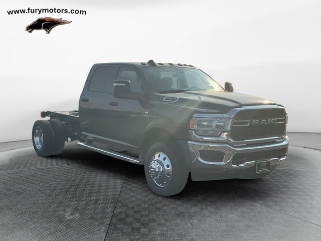 New 2024 Ram 5500 Pickup For Sale in Saint Paul, MN | Auto Navigator