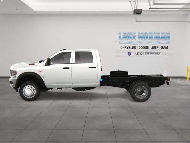 2024 Ram 5500 Tradesman