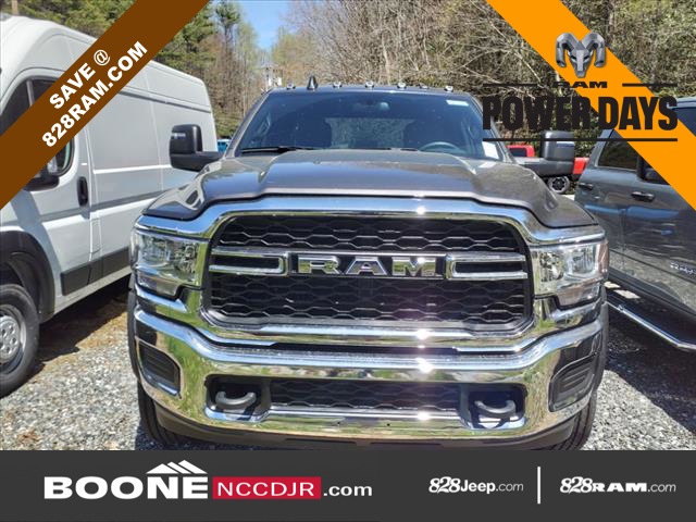 2024 Ram 5500 Tradesman