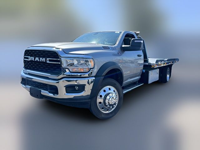 2024 Ram 5500 SLT