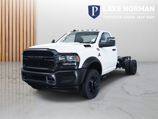 2024 Ram 5500 Tradesman