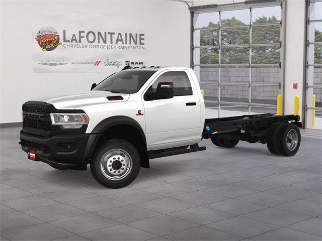 2024 Ram 5500 Tradesman