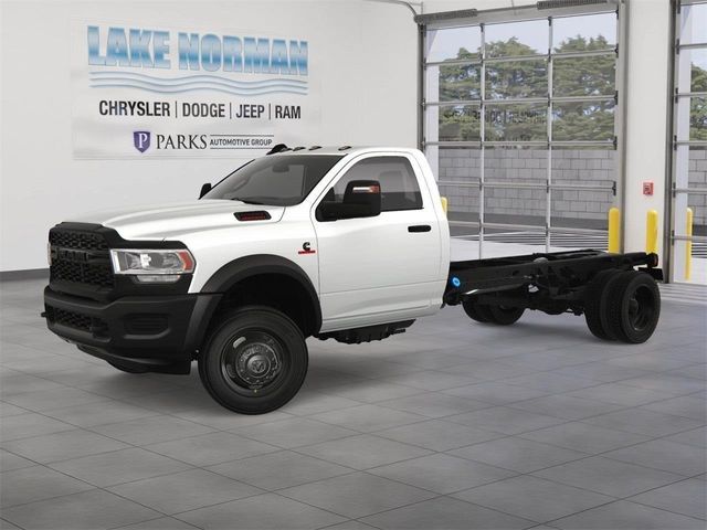 2024 Ram 5500 Tradesman