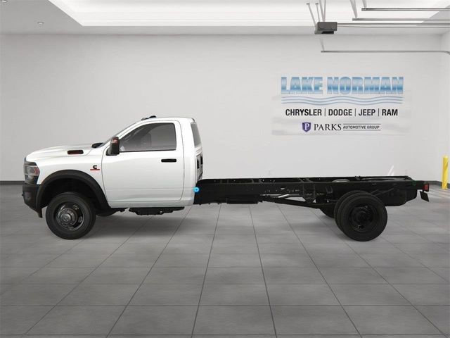 2024 Ram 5500 Tradesman