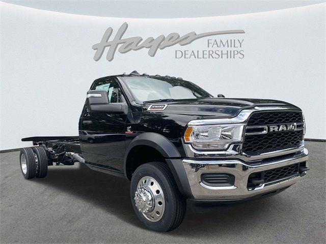 2024 Ram 5500 Tradesman