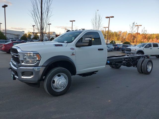 2024 Ram 5500 Tradesman