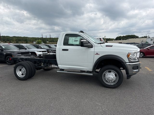 2024 Ram 5500 Tradesman