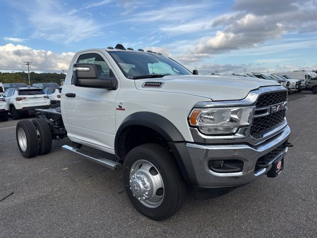 2024 Ram 5500 Tradesman