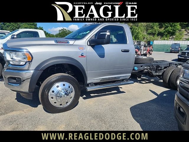 2024 Ram 5500 Tradesman