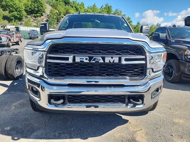 2024 Ram 5500 Tradesman