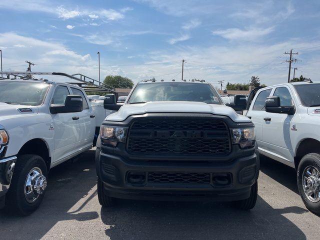 2024 Ram 5500 Tradesman