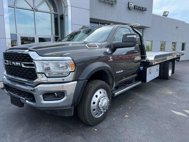 2024 Ram 5500 SLT