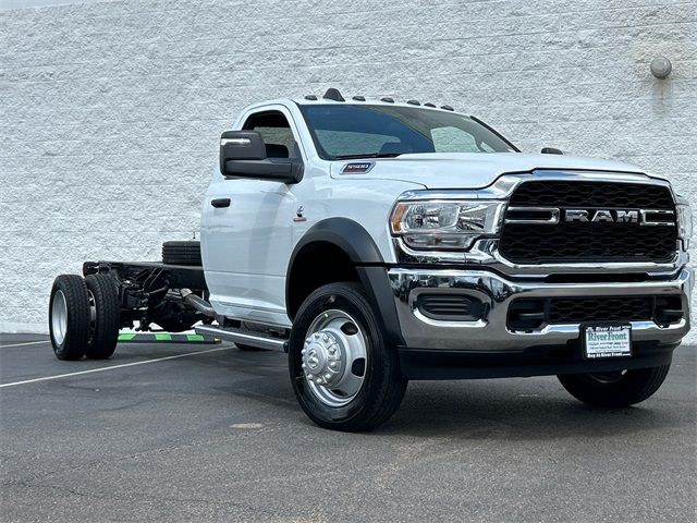 2024 Ram 5500 Tradesman