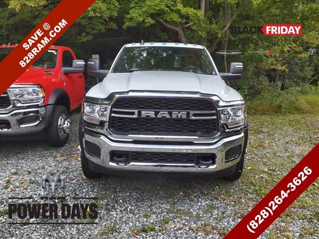 2024 Ram 5500 Tradesman