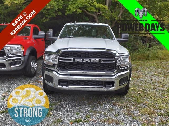 2024 Ram 5500 Tradesman