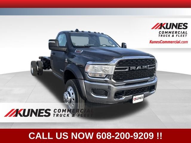 2024 Ram 5500 SLT