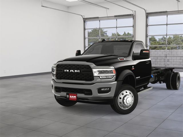 2024 Ram 5500 SLT